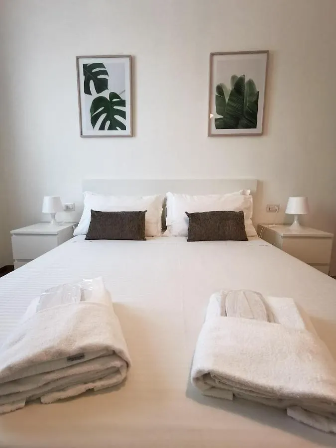 L'Arche Comfort & Relax - House In The Trees Apartment Milan 0*,  Italy