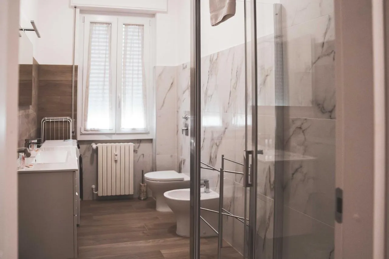 L'Arche Comfort & Relax - House In The Trees Apartment Milan