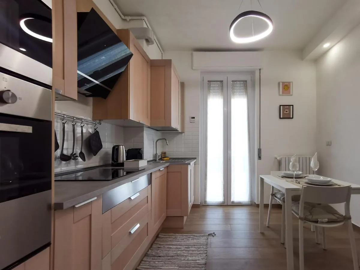 Appartamento L'Arche Comfort & Relax - House In The Trees Milano