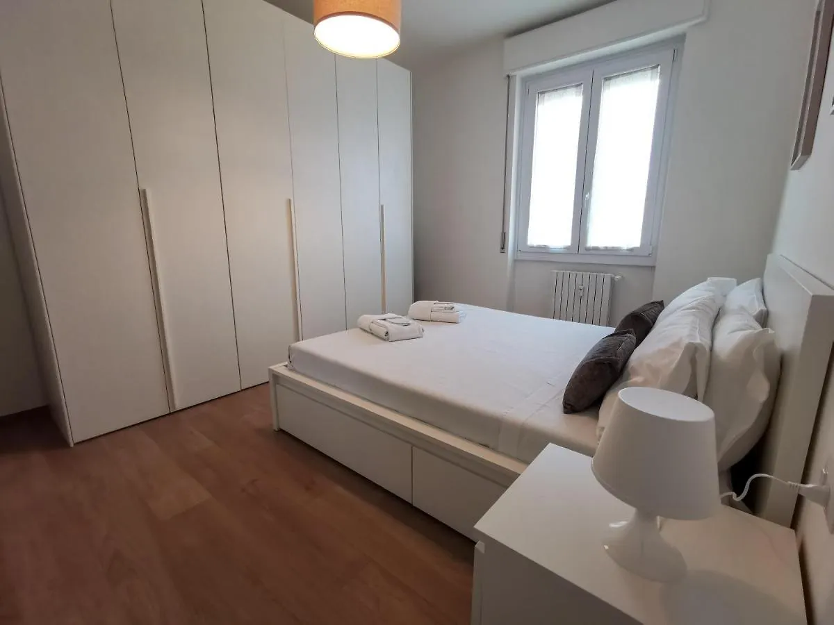 Appartamento L'Arche Comfort & Relax - House In The Trees Milano